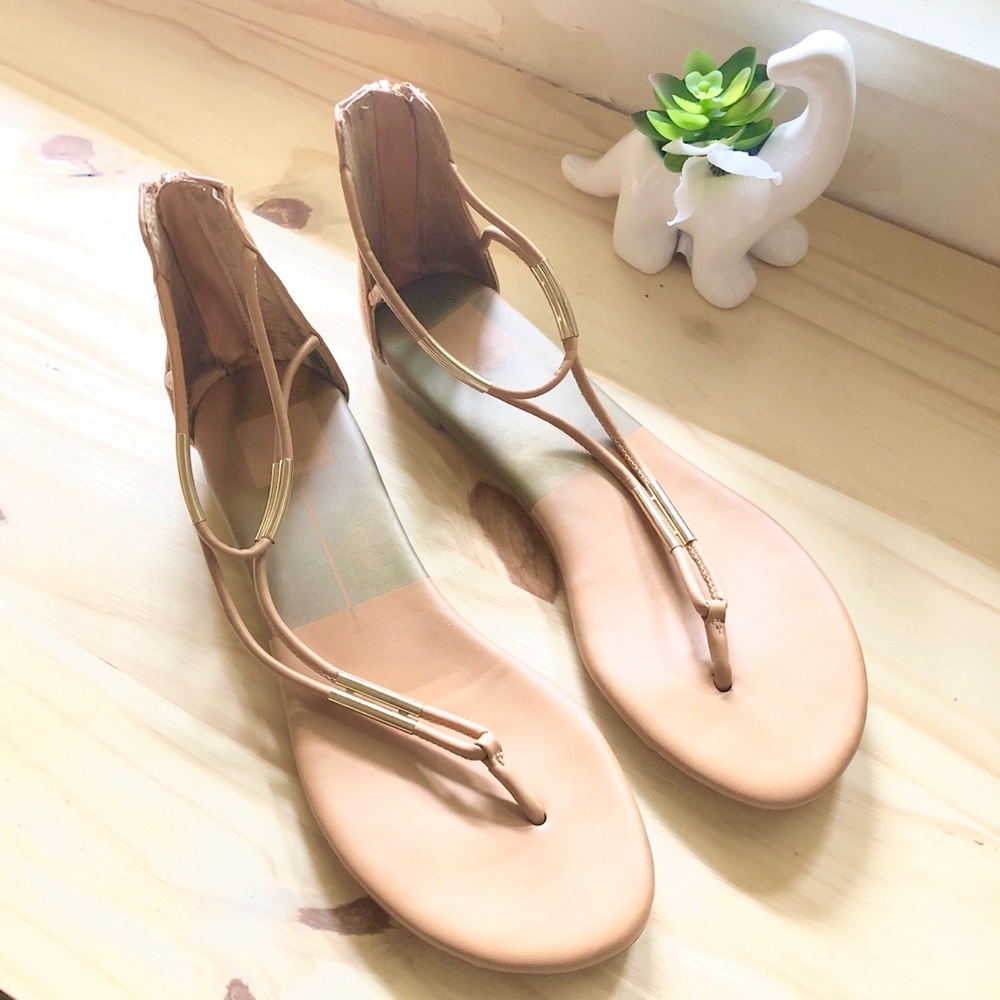 Dolce Vita Mira T Strap Camel/Tan & Gold Sandals